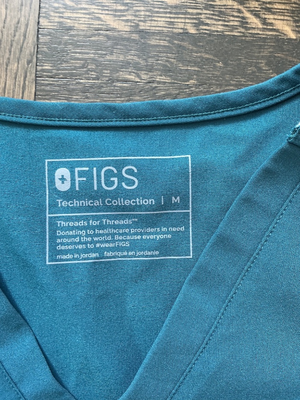 Figs Catarina One-Pocket Scrub Top in Caribbean Blue - Picture 3 of 3